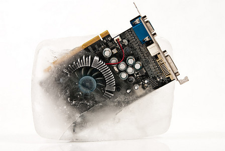冬季冷冻的电脑部图片