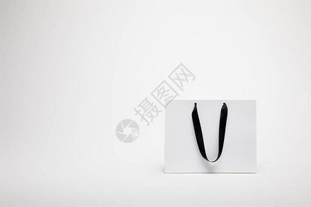 一个黑白购物袋背景图片