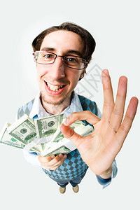 年轻男人的广角用美元显示不错的标图片
