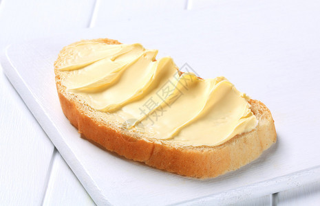一片白面包加黄油图片
