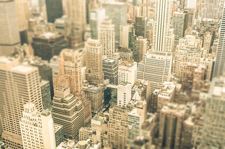 纽约市商业区的摩天大楼图片