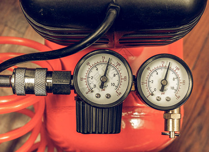 空气压缩机详细信息有测量气压的时压图片