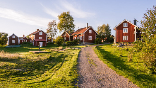 瑞典哈斯泰纳岛上的传统村庄图片