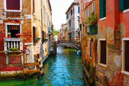 意大利威尼斯的运河和彩色建图片