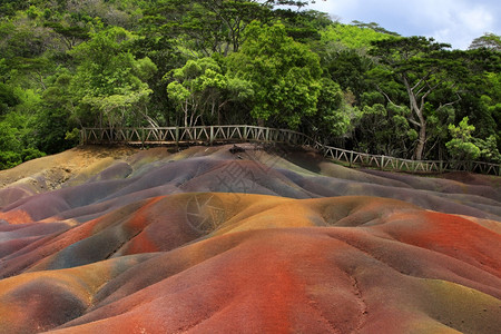 火山地球LesTerresdesSeptCouleurs毛里图片