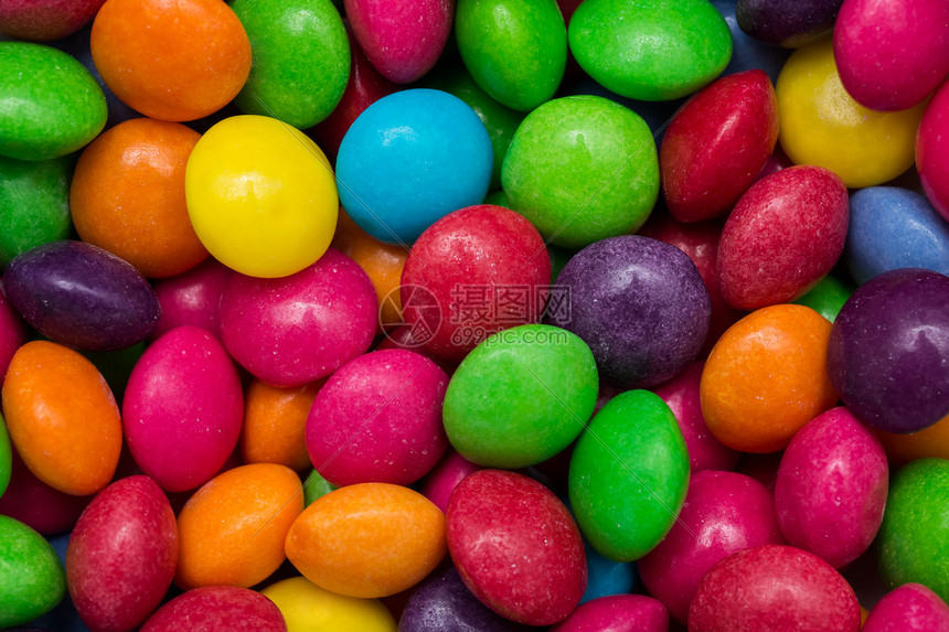 五彩水果味糖果的特写照片图片