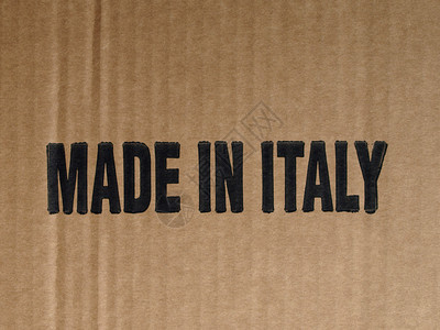 意大利制造的棕色瓦楞纸板图片