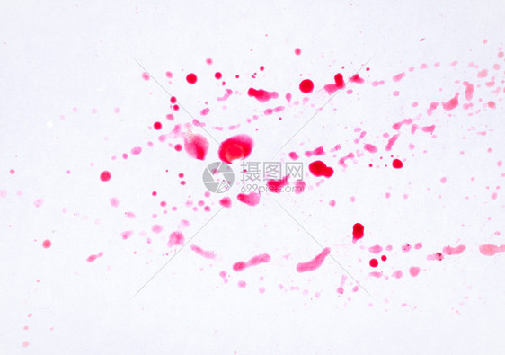 纸上的水彩滴水白色背景图片