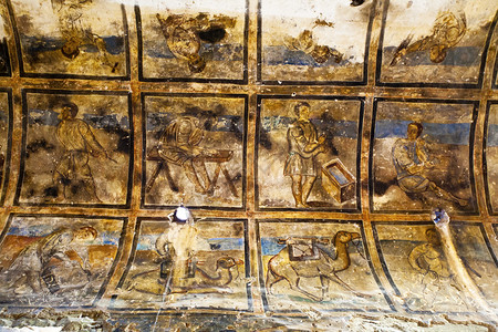 阿姆拉城堡的壁画澡堂约旦沙漠城堡图片