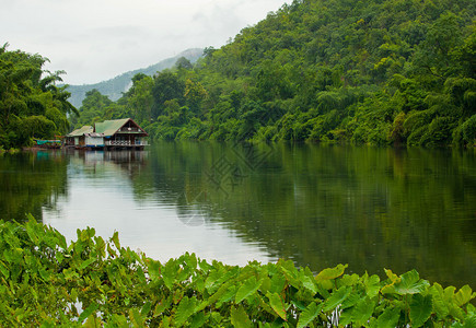 船屋湖和森林泰国的景色图片
