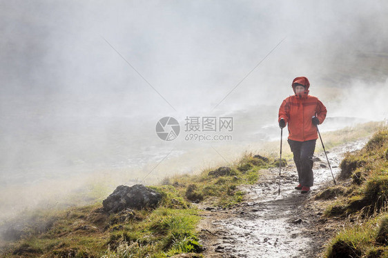 在冰岛南部雷克贾达卢尔河图片