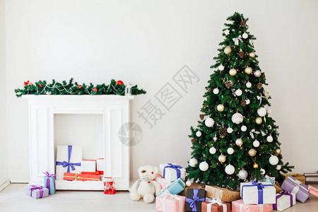 圣诞树装饰内有图片