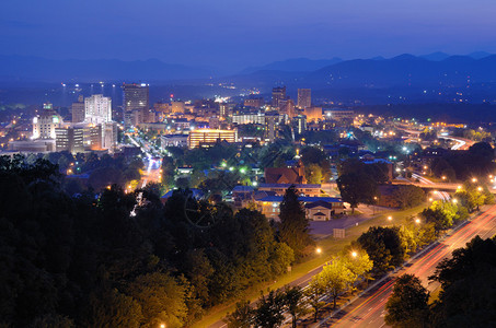 Asheville北卡罗来纳州天空线图片