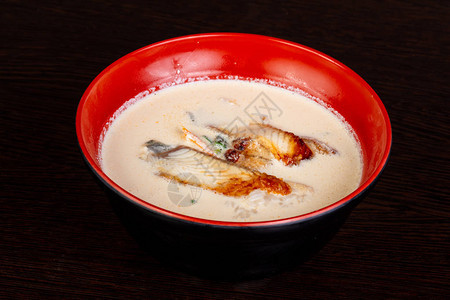 日式鳗鱼奶油汤图片