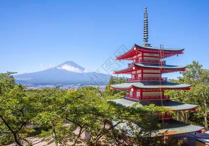 夏季日本红塔和山佛吉JamilaChureitored图片