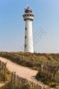 荷兰EgmondaanZee市Alkmaar附近的灯塔VanS图片