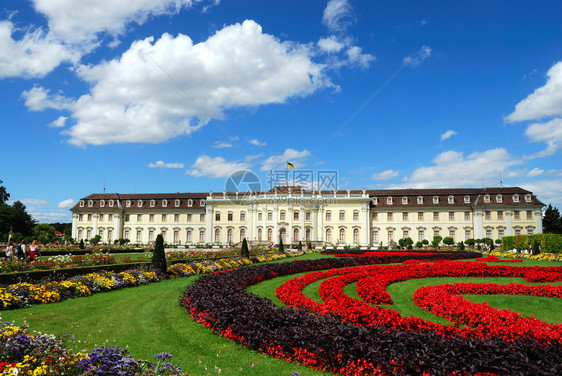 皇家宫殿和宫殿花园图片