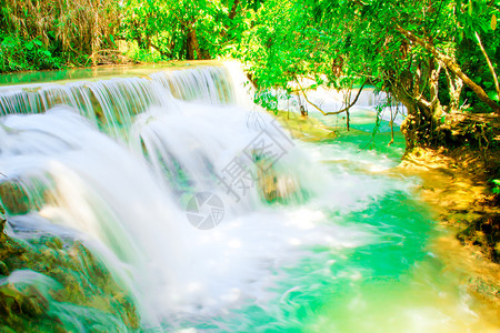 老挝的瀑布Kwank图片