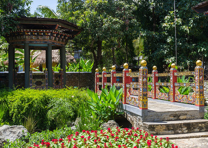 不丹桥与园亭设计背景图片