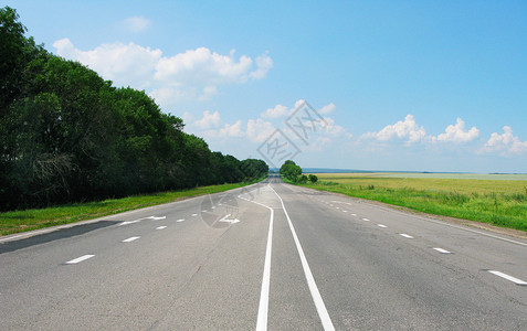 道路和天空的形象图片