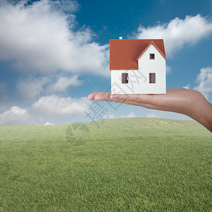 建造和销售房屋的概念图片