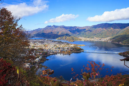 日本富士山秋季黄色图片