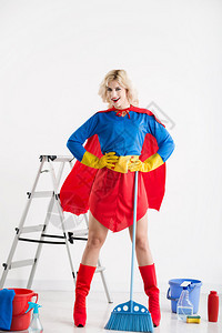 精力充沛的超级女超人图片