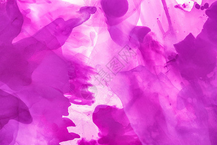 美丽的紫色喷洒酒精墨水图片
