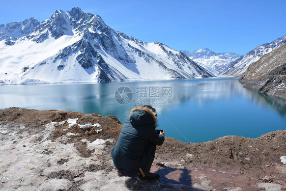 智利圣地亚哥山地雪和图片