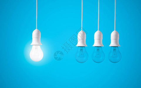 蓝色背景上的差异灯泡具有创新和创造力的图片