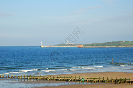 北海的两座灯塔苏格兰阿伯丁图片