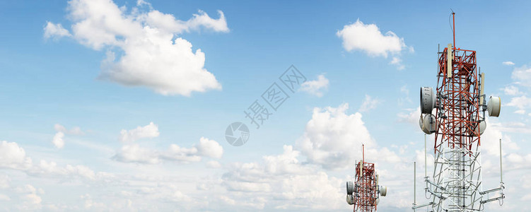 蓝色天空背景通信工业信号塔的信号图片