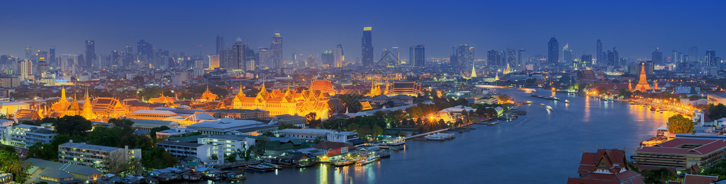 曼谷黄昏时分的泰国全景大皇宫图片