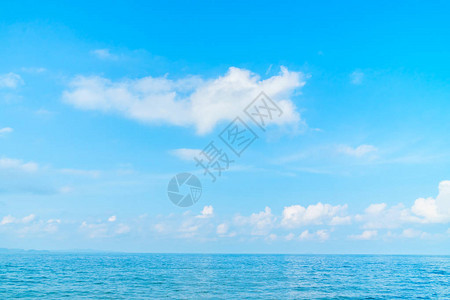海洋和大海蓝天白云图片