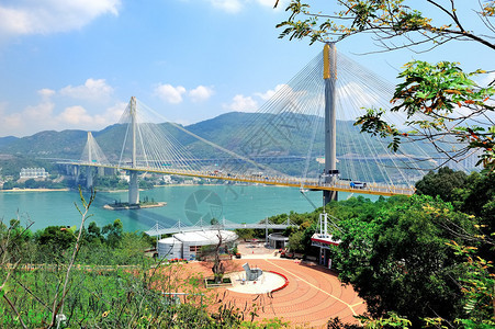 香港的廷九桥白天在海面图片