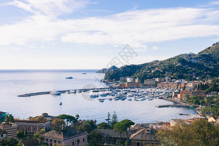 意大利Portovenere海岸沿的美丽海景海湾图片