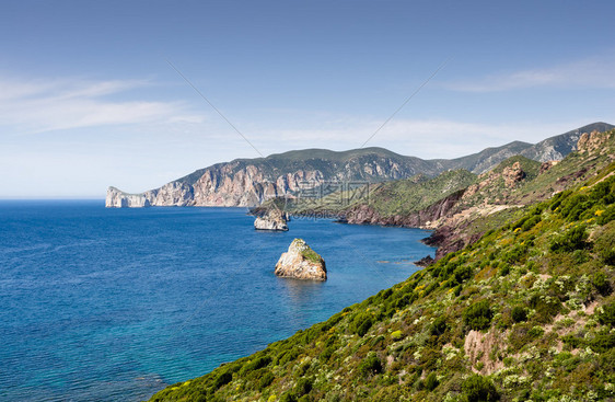 撒丁岛伊格莱西亚斯附近的海景全图片