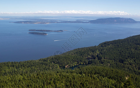 圣胡安群岛和双湖泊的横向照片图片