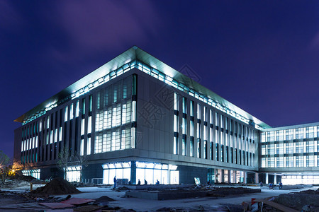 现代建筑的夜景图片