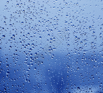 寒风冷雨图片