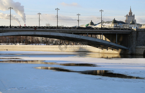 俄罗斯莫科冬季的冰图片
