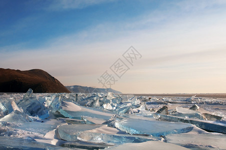 Baikal湖冬季风景及图片