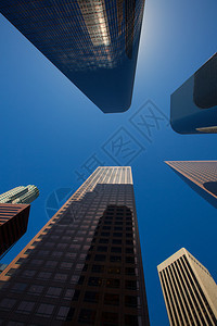 洛杉矶市中心摩天大楼的天使楼从加利福图片