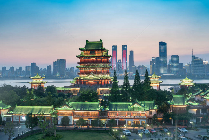 推动社区体育设施建设全面升级