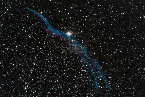 NGC6960位于天鹅座图片