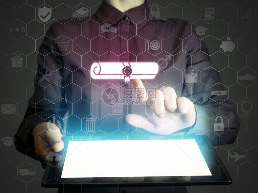 在线直播app引领实时娱乐潮流随时随地分享精彩瞬间