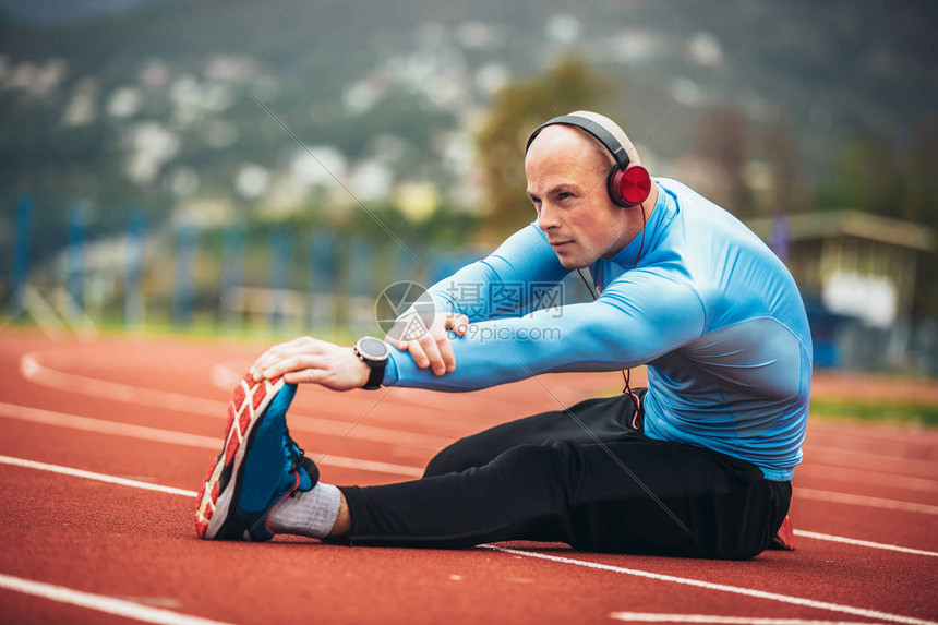 运动员赛场表现速递