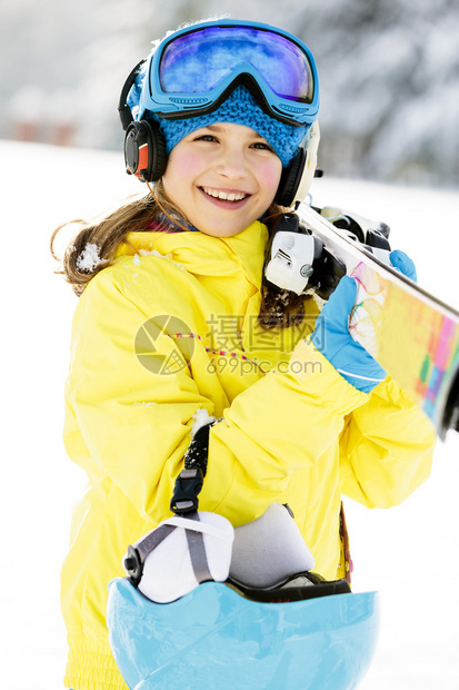 滑雪滑雪者冬季运动快乐的年图片
