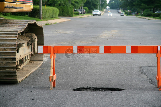 道路坑洼修复图片