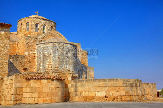 圣巴拿修道院提醒人们塞浦路斯在地中海历史中扮图片